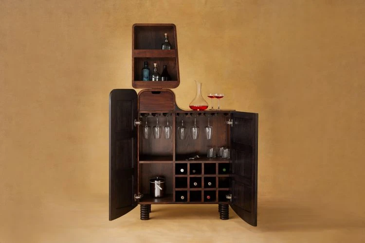 Alpaca Bar Cabinet - Image 8