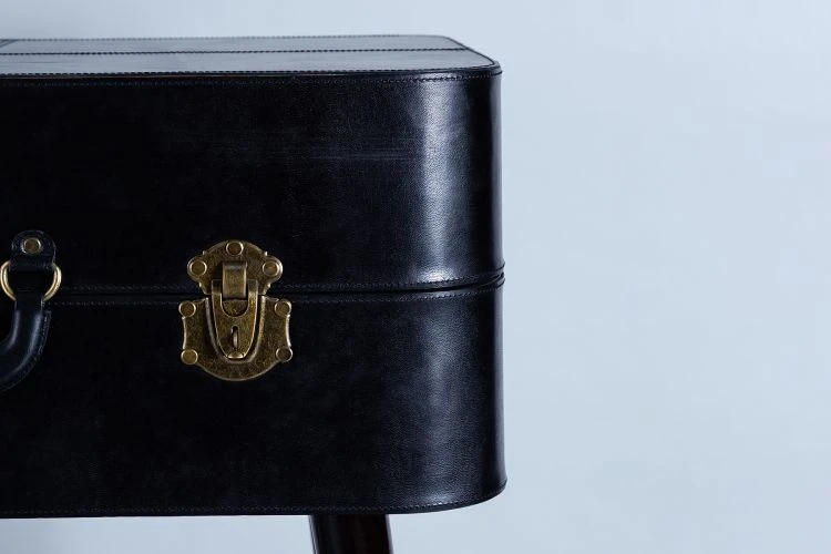 Ambry Side Table - Image 4