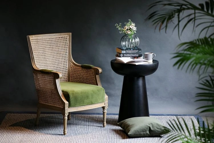 Achintya High Chair - Image 13