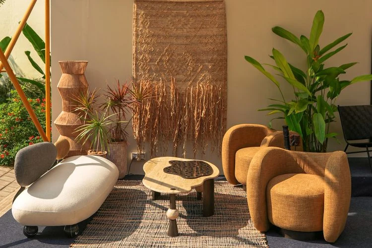 Tama Sofa - Image 18