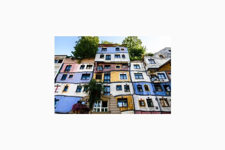Hundertwasser Haus - Image 3