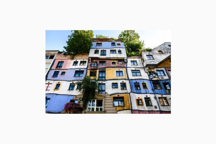 Hundertwasser Haus - Image 4