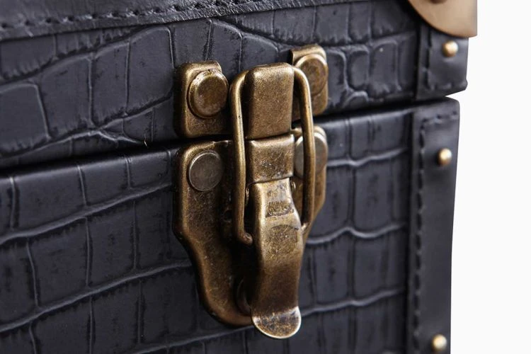 Mini Picnic Bar - Image 11