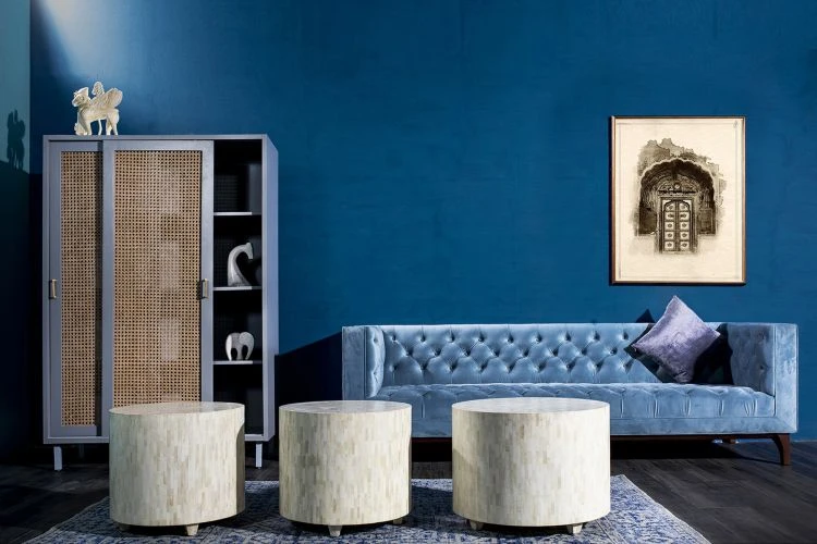 Garrett Chesterfield Sofa - Image 15