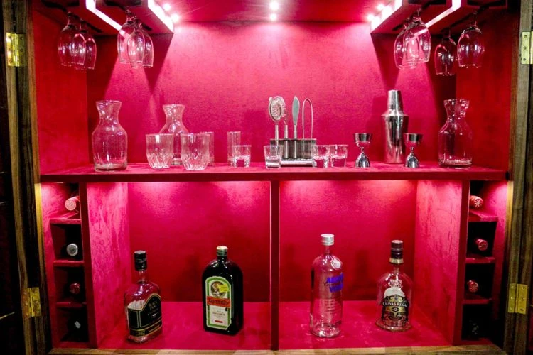 Gatsby Bar Cabinet - Image 3