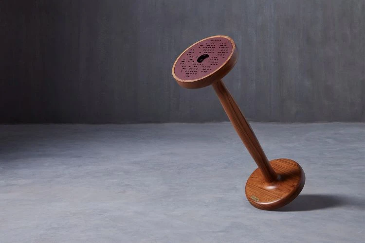 Renga Peg Table / Ashtray