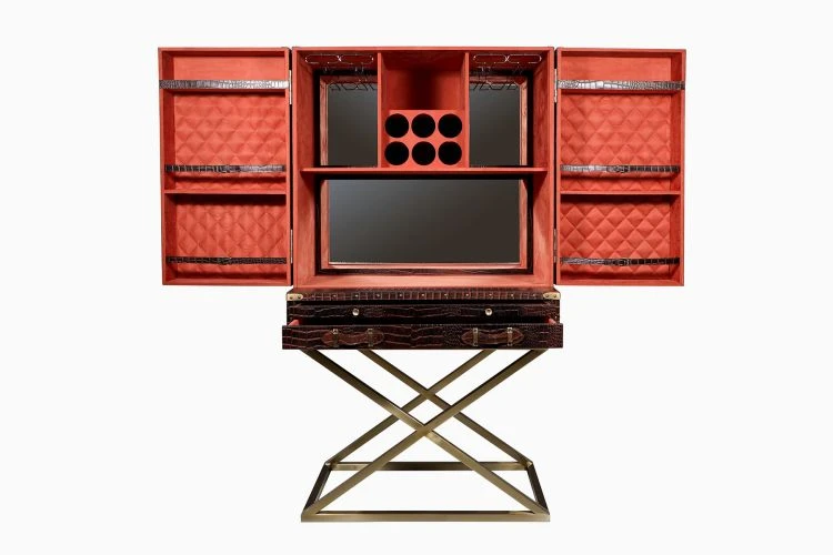 Heritage Trunk Bar On Stand - Image 4