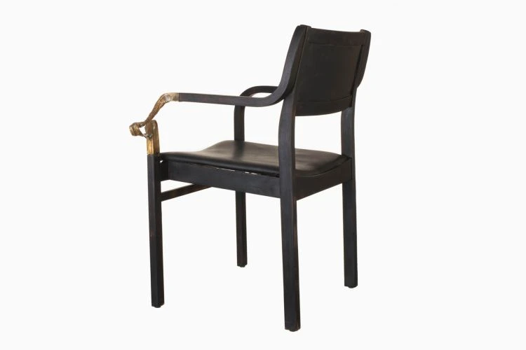 Tea Storys Chair - Image 3