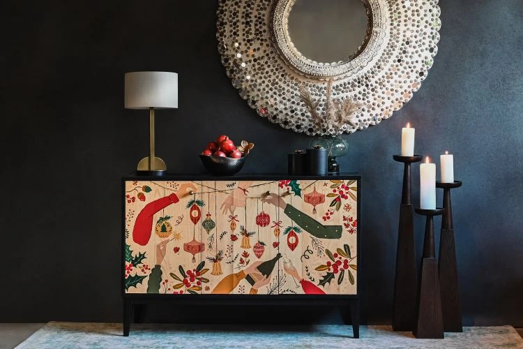 The Yule Cabinet - Image 2